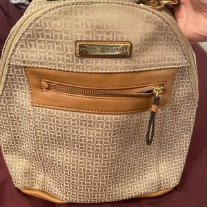 tommy hilfiger backpack